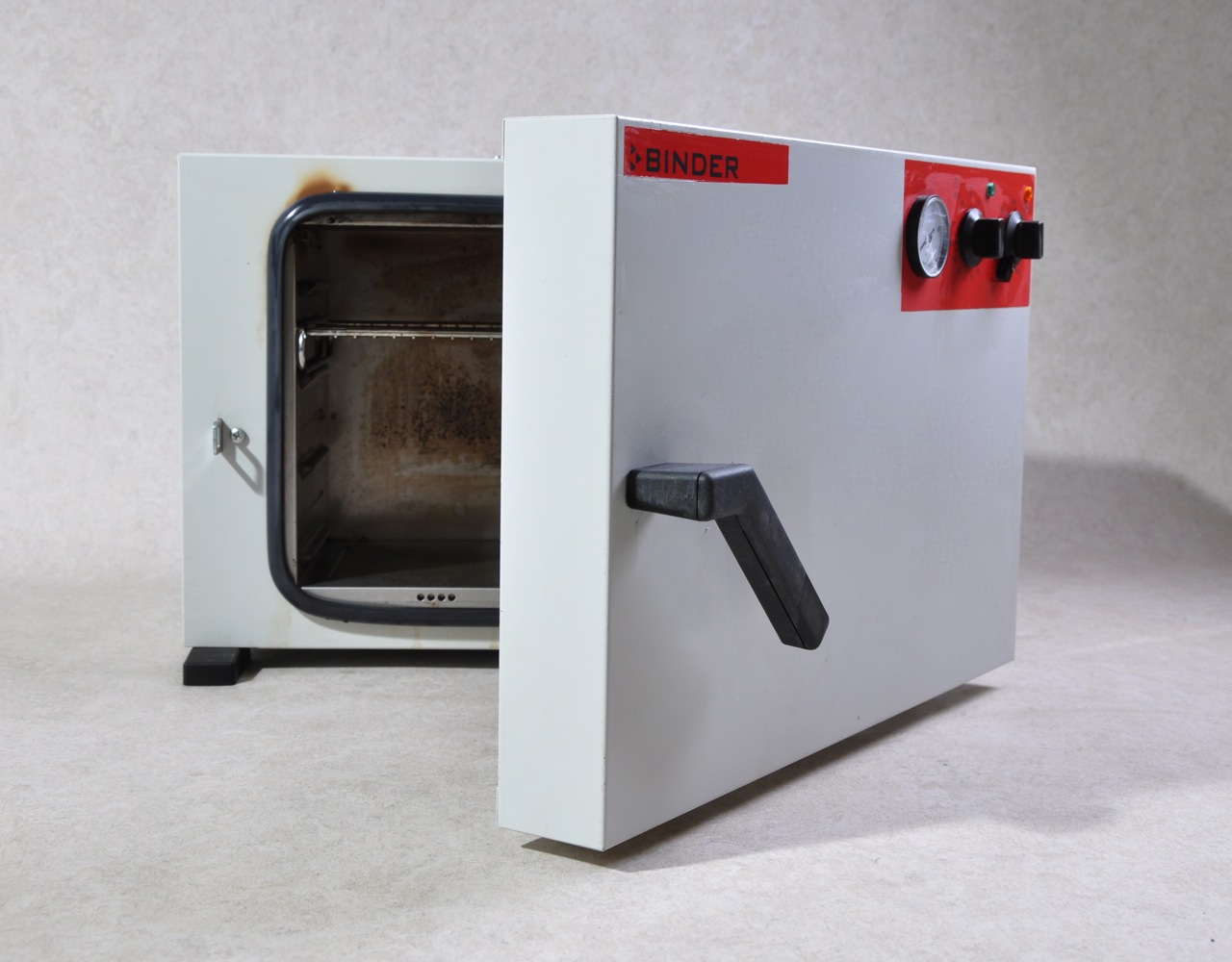 Binder E28 Öfen Gemini BV