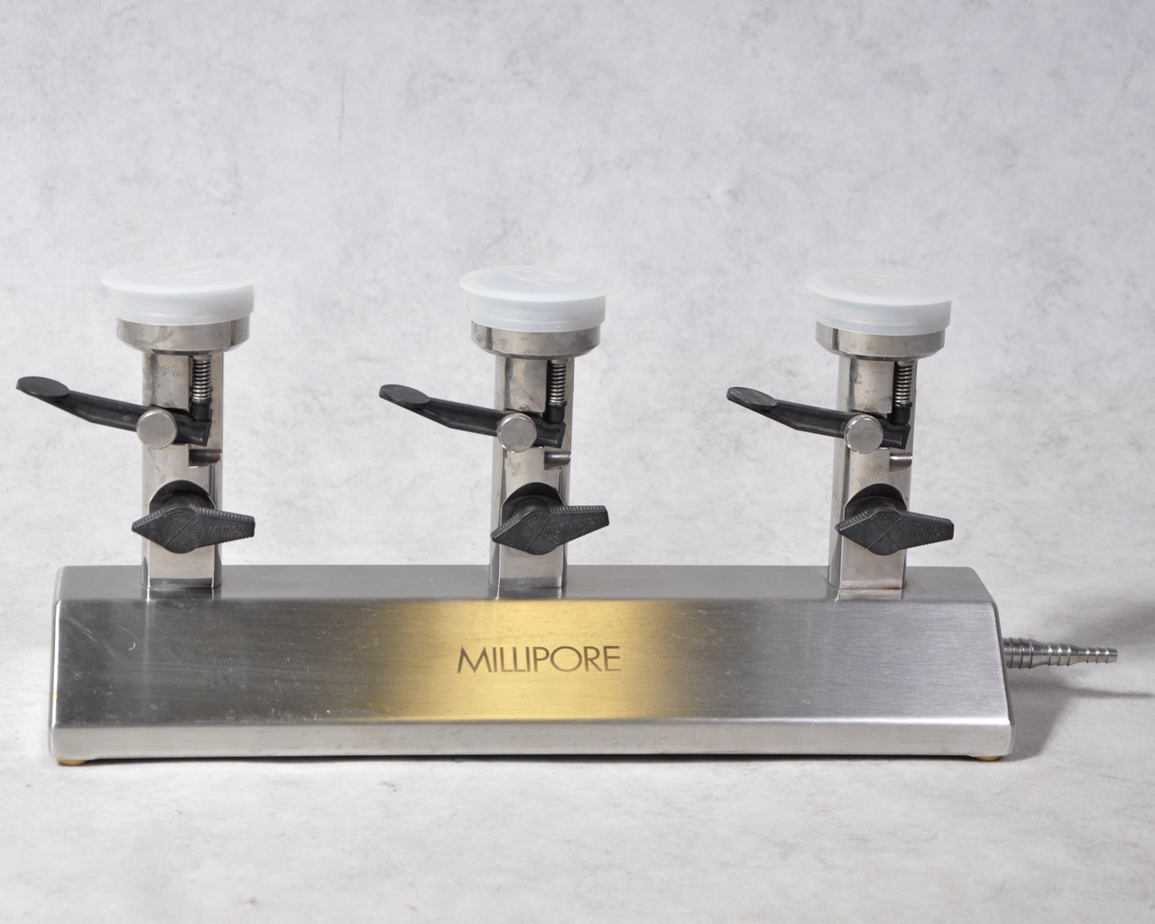 Millipore microfil Filtersystem - Gemini BV