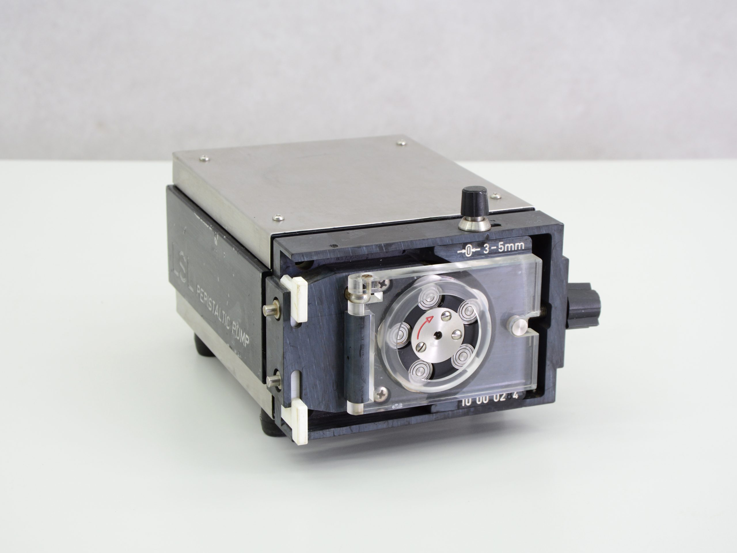 https://www.geminibv.de/wp-content/uploads/2019/10/5429-lsl-peristaltic-pump-01-scaled.jpg