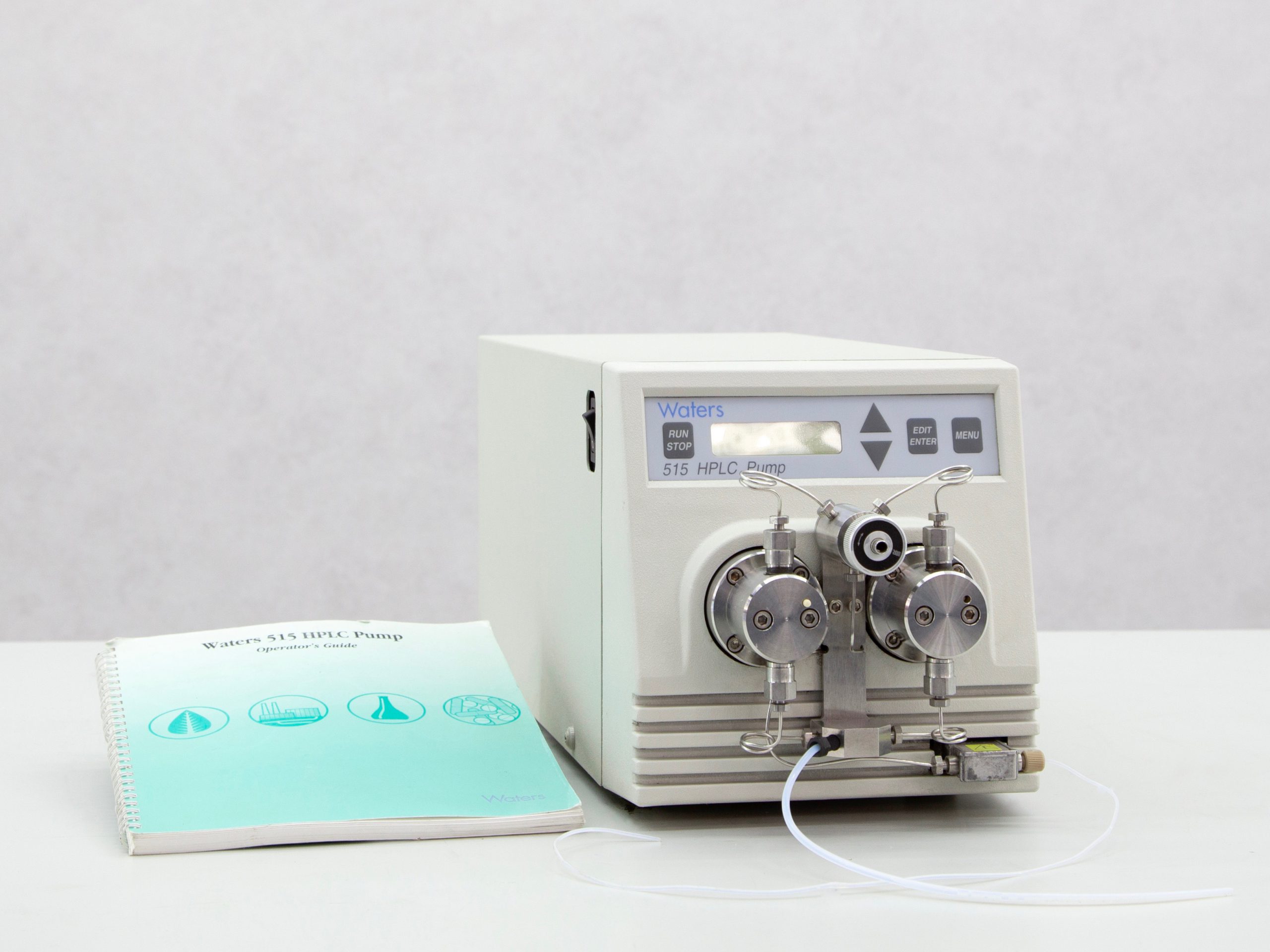 5921 Waters 515 HPLC Pomp 01